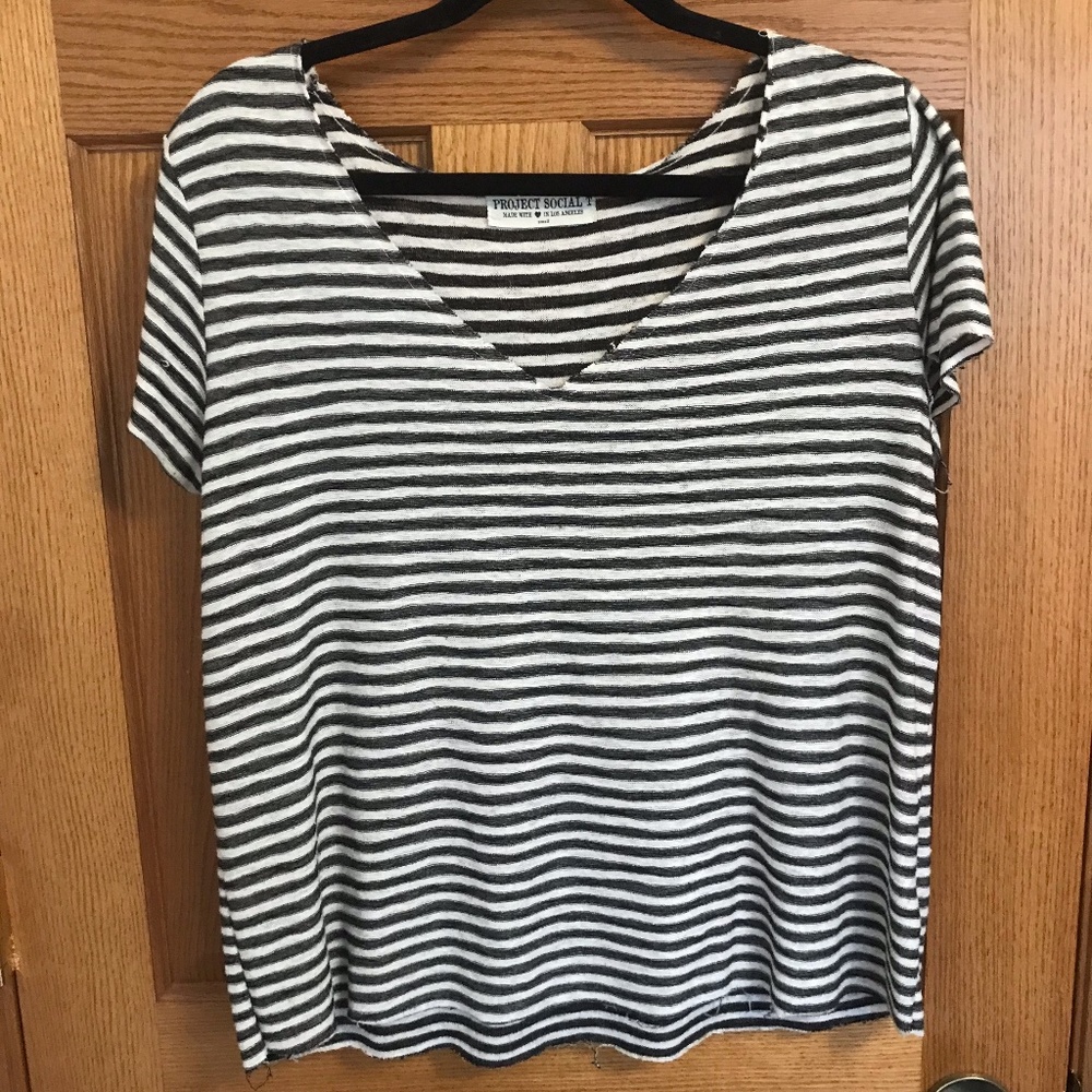 Urban Outfitters - Project Social T Knit V-Neck